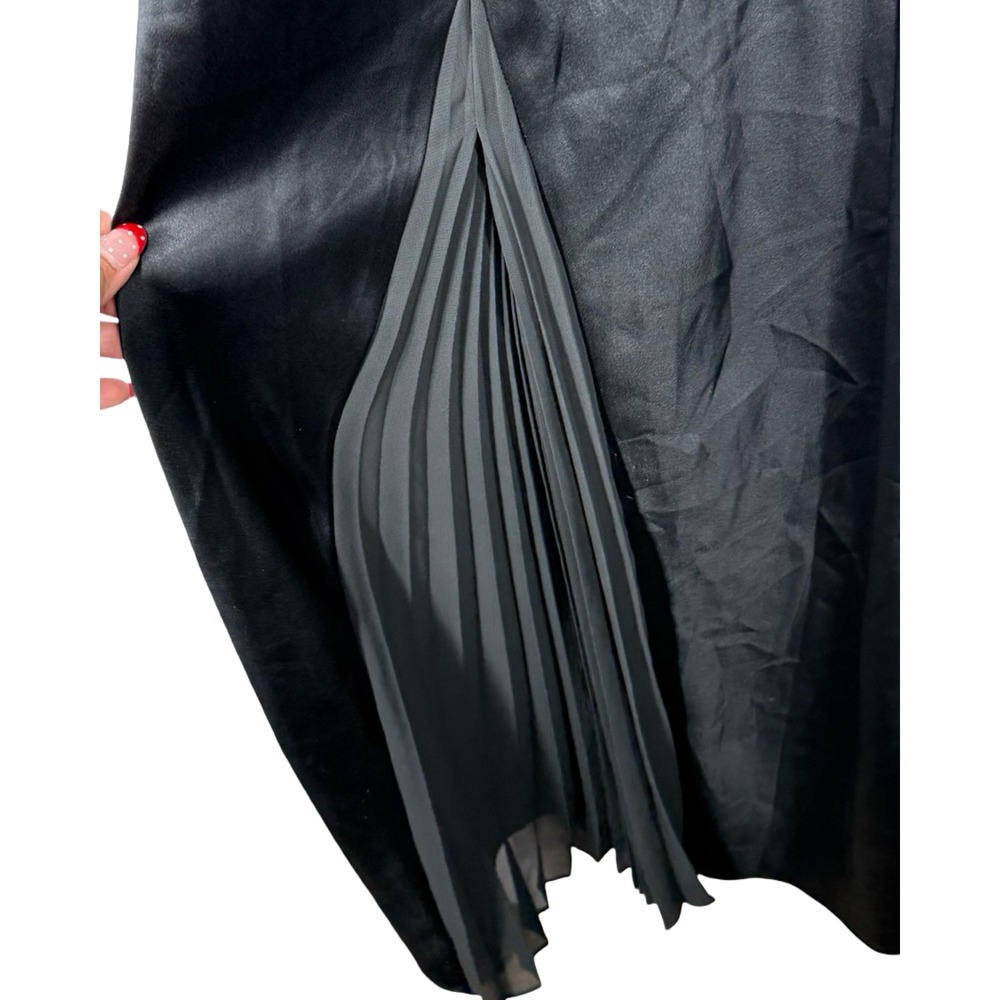 Victorias Secret Black Satin Slip Dress V-Neck Crossback Pleated Detail Small - Picture 4 of 6
